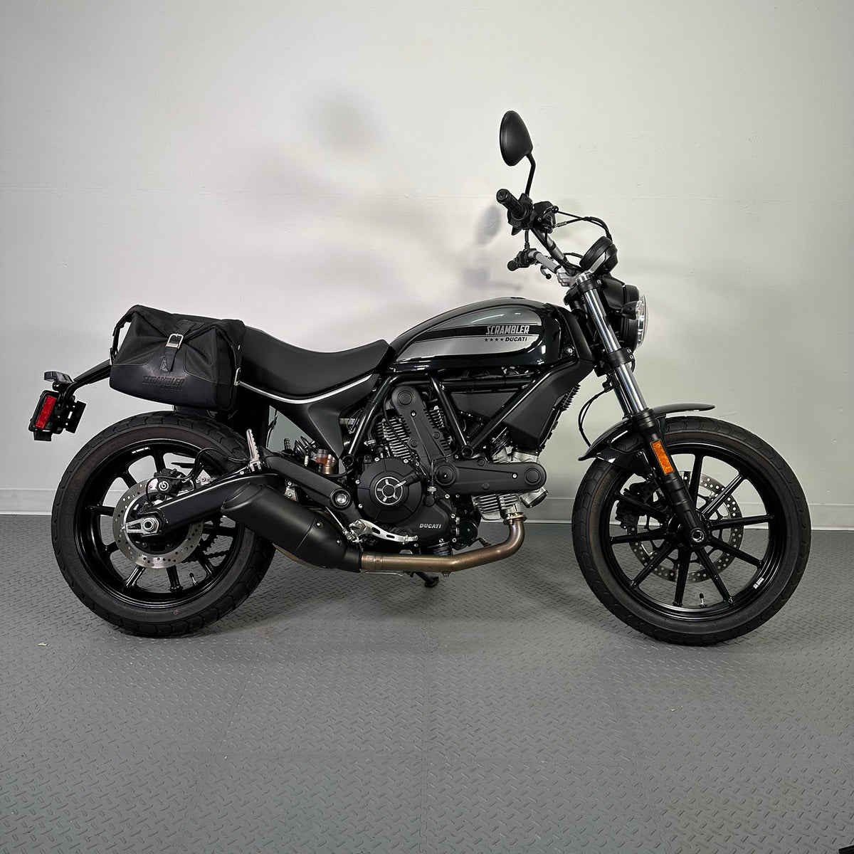 ducati scrambler low seat