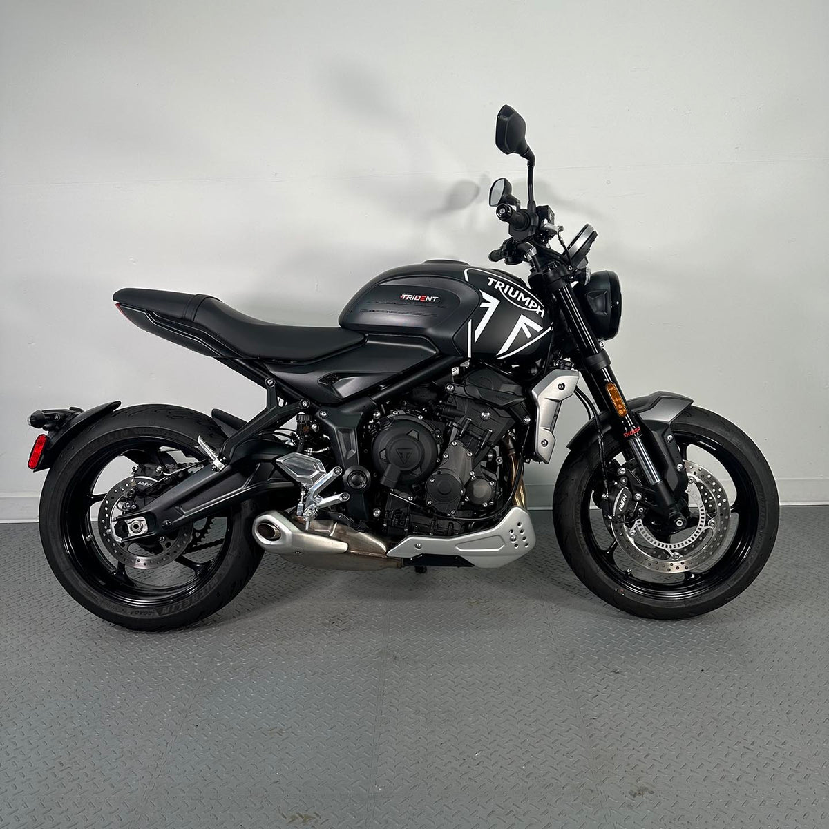 tdfブラック38 2022 Triumph Trident 660 Motorcycles Fremont California CF1384