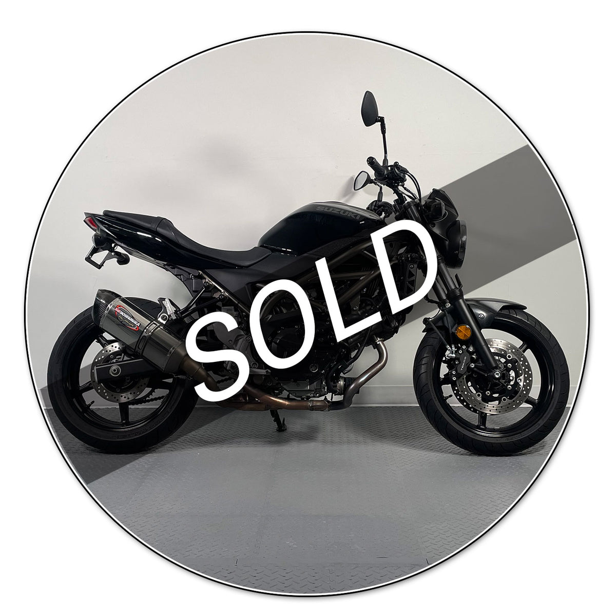 sv650 2022年モデル　走行8000キロ弱 sv650 2022年モデル 走行8000キロ弱の通販はau PAY マーケット - 輸入