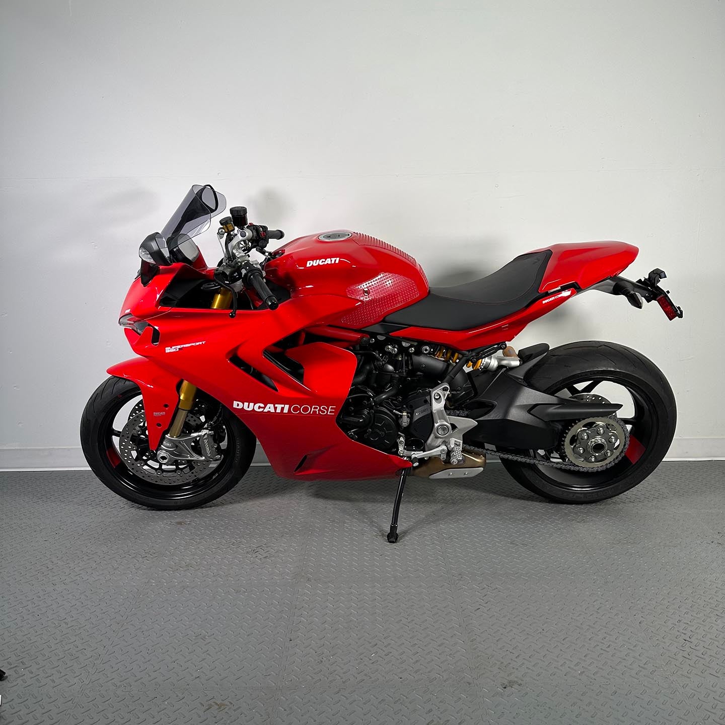 2023 Ducati Supersport 950 S (259 Miles)