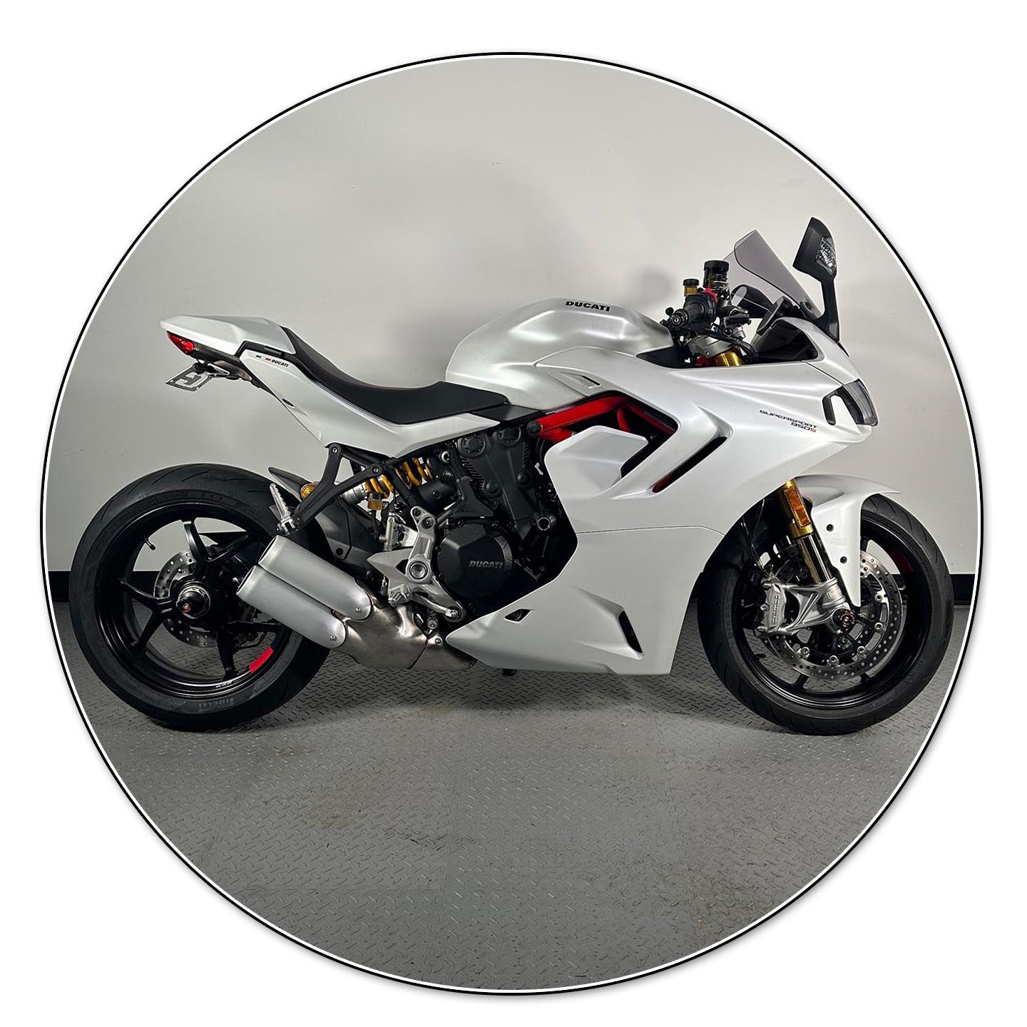 2022 Ducati Supersport 950 S (201 Miles)
