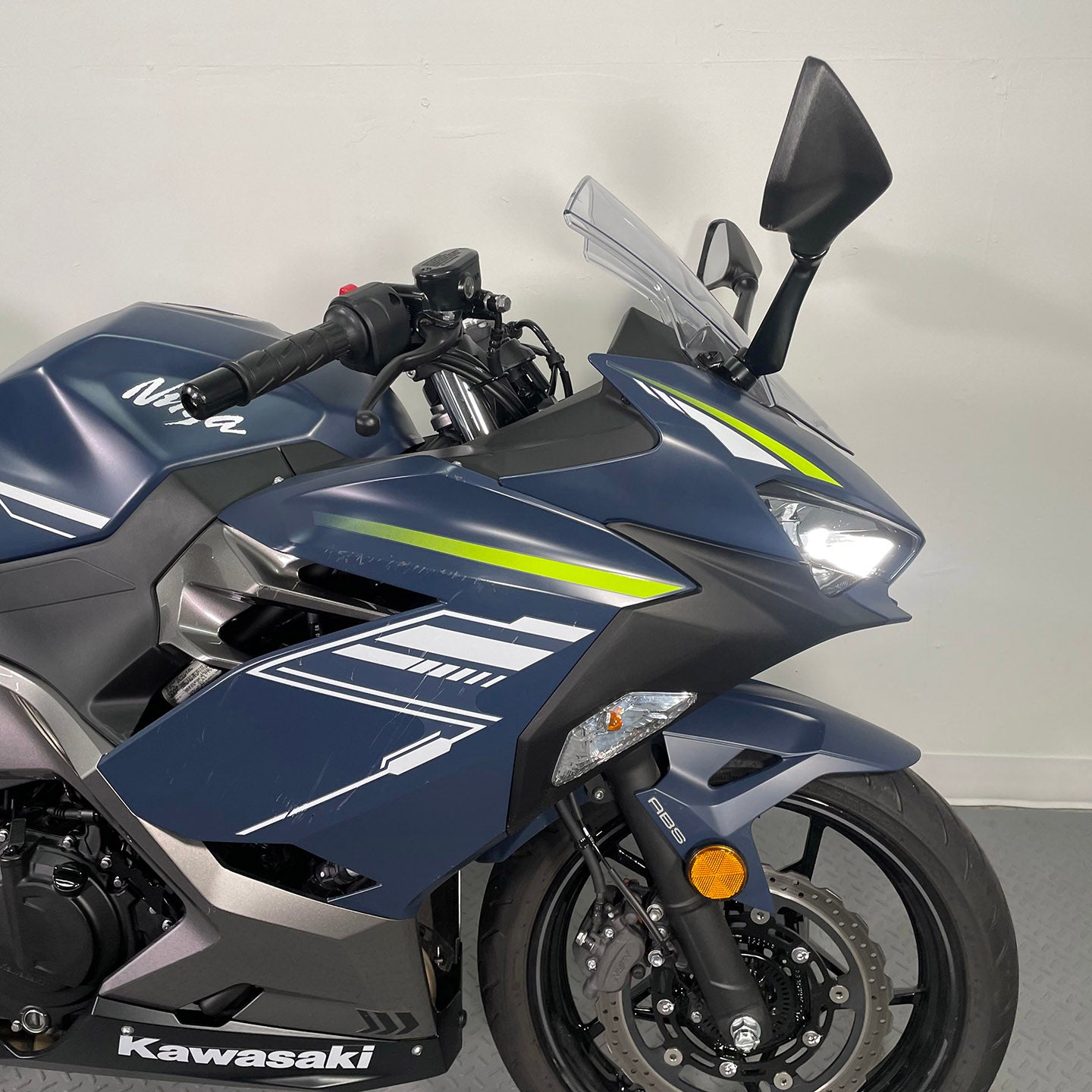 2022 Kawasaki Ninja 400 ABS (231 Miles)