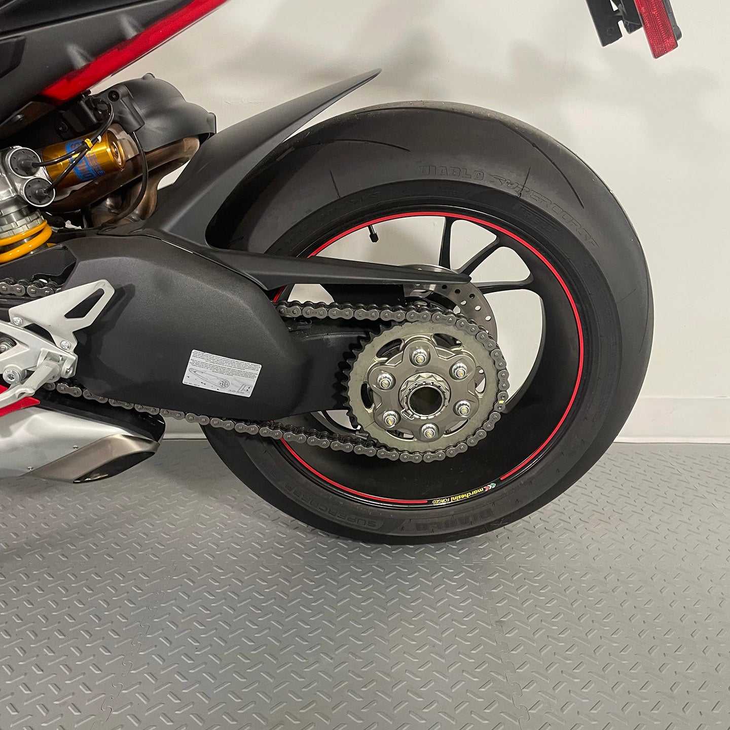 2018 Ducati Panigale V4S (820 Miles)