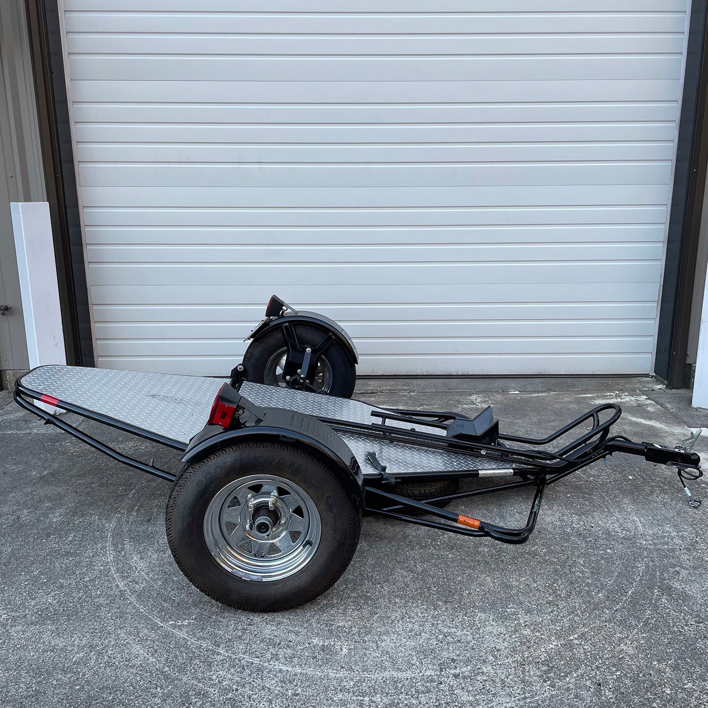2005 Kendon Single Rail Stand Up Motorcycle Trailer