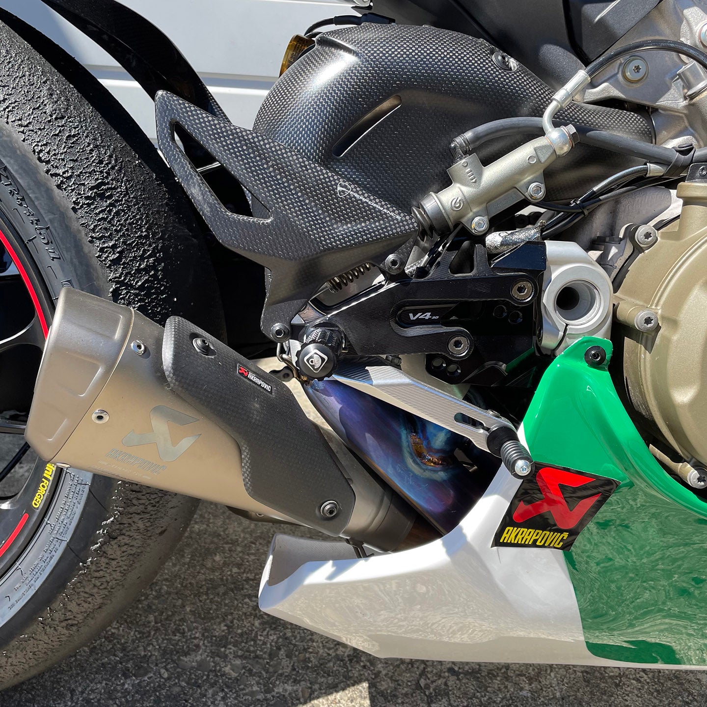 2019 Ducati Panigale V4S Full Akrapovic (1,683 Miles)